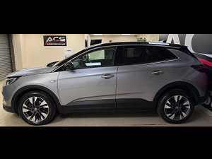 Vauxhall Grandland X thumbnail