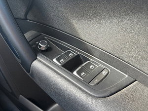 Audi A1 thumbnail