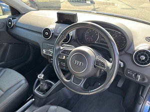 Audi A1 thumbnail