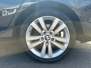 BMW 1 Series thumbnail