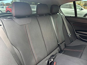 BMW 1 Series thumbnail