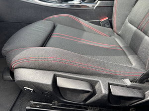 BMW 1 Series thumbnail