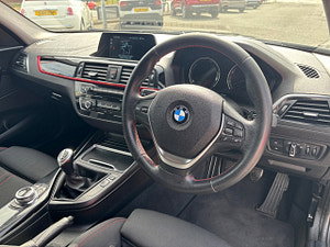 BMW 1 Series thumbnail