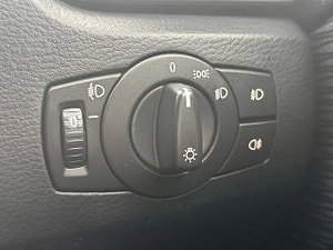 BMW X1 thumbnail
