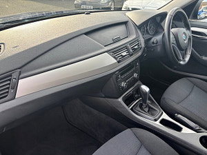 BMW X1 thumbnail