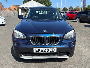 BMW X1 thumbnail