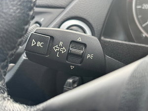 BMW X1 thumbnail