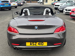 BMW Z4 thumbnail