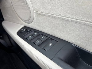 BMW Z4 thumbnail