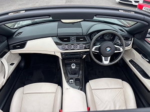 BMW Z4 thumbnail