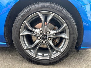 Ford Focus thumbnail