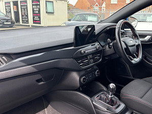 Ford Focus thumbnail