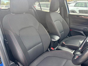 Ford Focus thumbnail