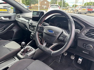 Ford Focus thumbnail