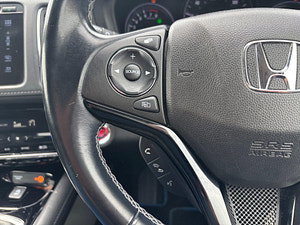 Honda HR-V thumbnail