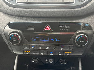 Hyundai Tucson thumbnail