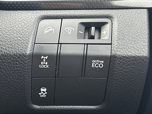 Hyundai Santa Fe thumbnail