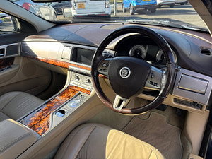 Jaguar XF thumbnail