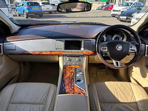 Jaguar XF thumbnail