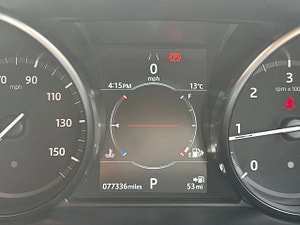 Land Rover Discovery Sport thumbnail