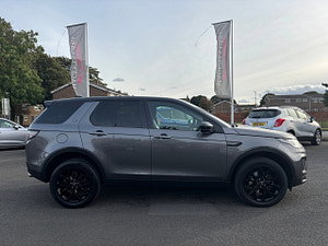 Land Rover Discovery Sport thumbnail