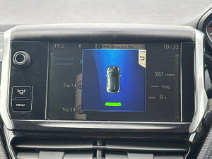 Peugeot 2008 thumbnail