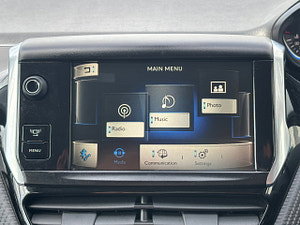 Peugeot 2008 thumbnail