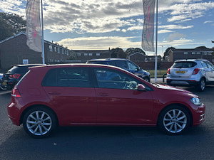 Volkswagen Golf thumbnail