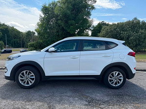 Hyundai Tucson thumbnail