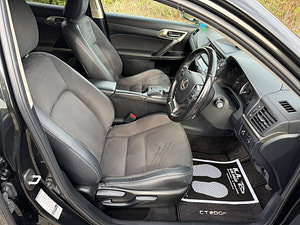 Lexus CT thumbnail