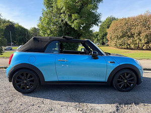 MINI Convertible thumbnail