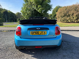 MINI Convertible thumbnail