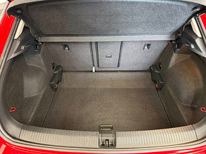 Volkswagen T-Roc thumbnail
