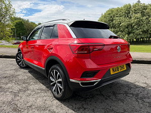 Volkswagen T-Roc thumbnail