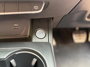 Audi A4 thumbnail