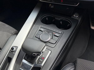 Audi A4 thumbnail