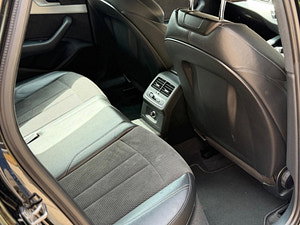Audi A4 thumbnail