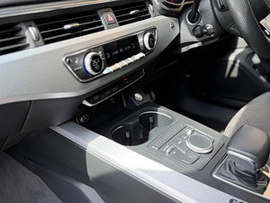 Audi A4 thumbnail