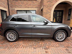 Audi Q5 thumbnail