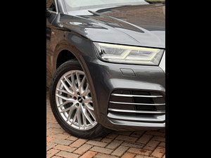 Audi Q5 thumbnail