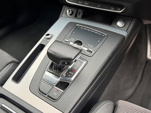 Audi Q5 thumbnail