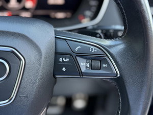 Audi SQ5 thumbnail