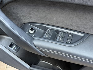 Audi SQ5 thumbnail