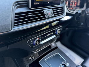 Audi SQ5 thumbnail