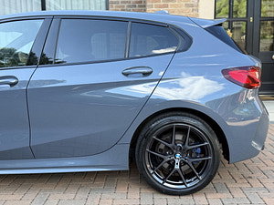 BMW 1 Series thumbnail