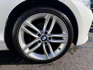 BMW 1 Series thumbnail