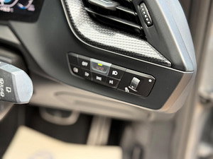 BMW 1 Series thumbnail