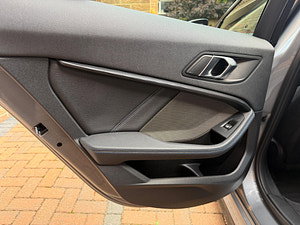 BMW 1 Series thumbnail