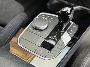 BMW 1 Series thumbnail