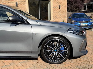 BMW 1 Series thumbnail